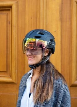 Casque Vélo Quartz Visor Led USB - Cairn -Vêtements Soldes Magasin casque velo quartz visor led usb cairn 2