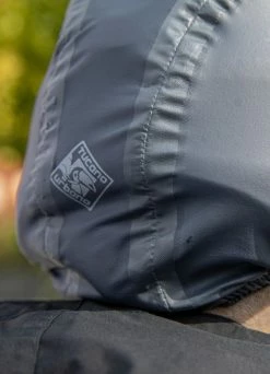 Couvre Casque Vélo Imperméable - Tucano Urbano -Vêtements Soldes Magasin couvre casque velo impermeable tucano urbano 2