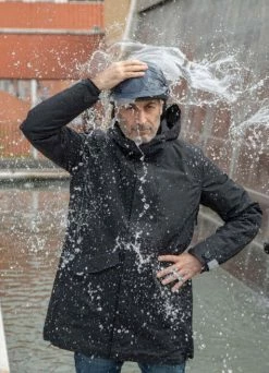 Couvre Casque Vélo Imperméable - Tucano Urbano -Vêtements Soldes Magasin couvre casque velo impermeable tucano urbano 3