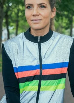 Gilet Réfléchissant Vélo Ville Darkchamp - GoFluo 8 Gilet Réfléchissant Vélo Ville Darkchamp - GoFluo -Vêtements Soldes Magasin gilet reflechissant velo ville darkchamp gofluo 2