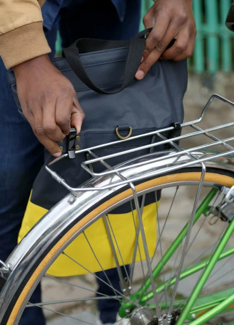 Le Sac Vélo - Sacoche Porte-bagages - Linus Bike 5 Le Sac Vélo - Sacoche Porte-bagages - Linus Bike – Image 5