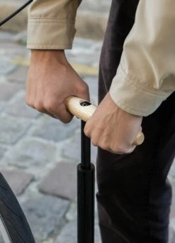 Pompe à Pied Vélo Sport Floor Drive - Lezyne -Vêtements Soldes Magasin pompe a pied velo sport floor drive lezyne 2