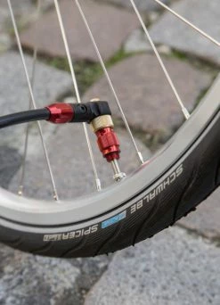 Pompe à Pied Vélo Sport Floor Drive - Lezyne -Vêtements Soldes Magasin pompe a pied velo sport floor drive lezyne 3