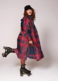 Poncho De Pluie Vélo Recyclé Original - Rainkiss -Vêtements Soldes Magasin poncho de pluie velo recycle original rainkiss 2