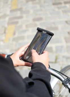 Porte-téléphone étanche Vélo - SP Connect -Vêtements Soldes Magasin porte telephone etanche velo sp connect 3