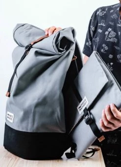 Sac à Dos Squamish Rolltop - MeroMero -Vêtements Soldes Magasin sac a dos squamish rolltop mero mero 4