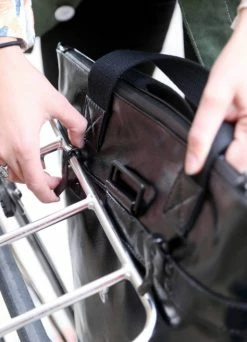 Sac à Main Vélo Porte-bagages Dahlia - Monroe -Vêtements Soldes Magasin sac a main velo porte bagages dahlia monroe 4