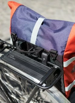 Sacoche Vélo Urbaine Imperméable - AGU -Vêtements Soldes Magasin sacoche velo urbaine impermeable agu 3